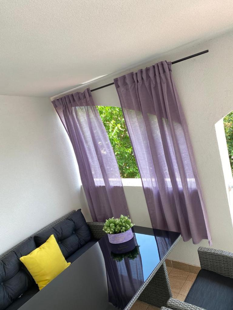 Apartmani Darko Kornić Kültér fotó